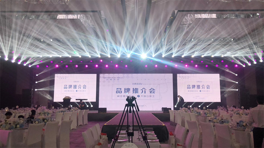 预算有限别将就！展会公司巧做搭建设计，小成本玩转高端展位效果